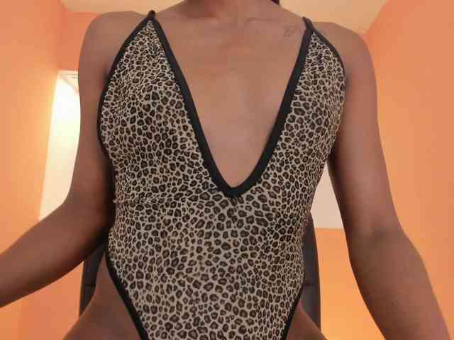 camilathomsson webcam