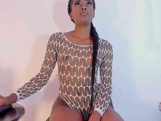 camilathomsson webcam