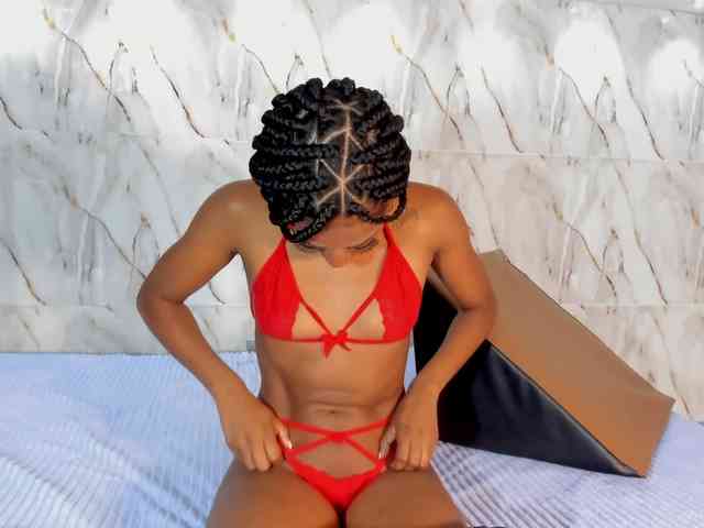 camilathomsson webcam