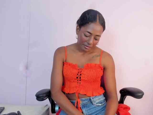 camilathomsson webcam