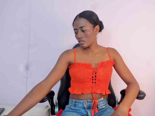 camilathomsson webcam