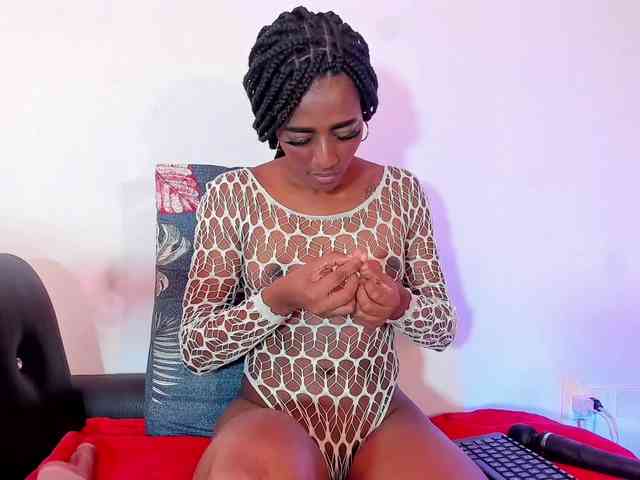 camilathomsson webcam