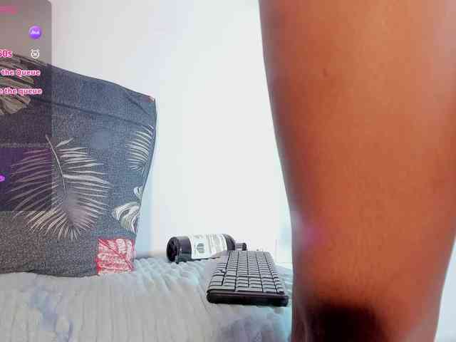 camilathomsson webcam