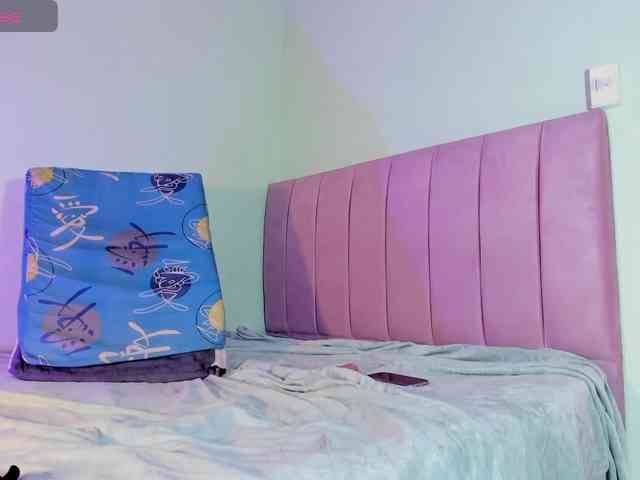 camilathomsson webcam