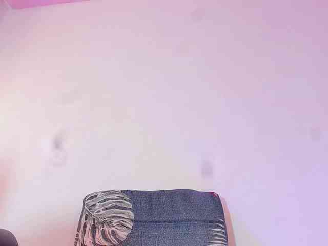 camilathomsson webcam