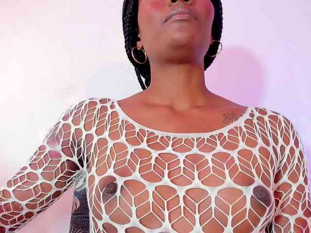 camilathomsson webcam