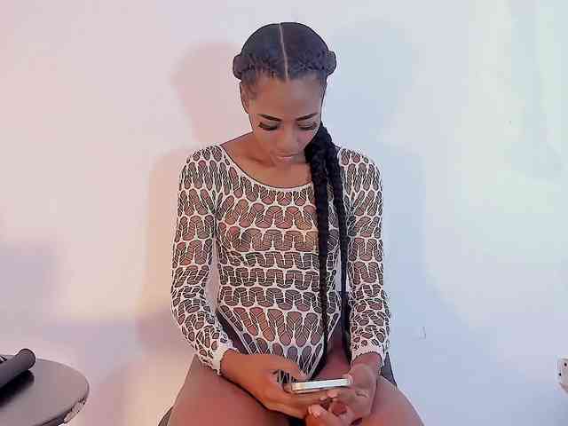 camilathomsson webcam