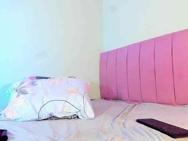 camilathomsson webcam