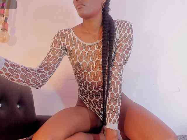 camilathomsson webcam