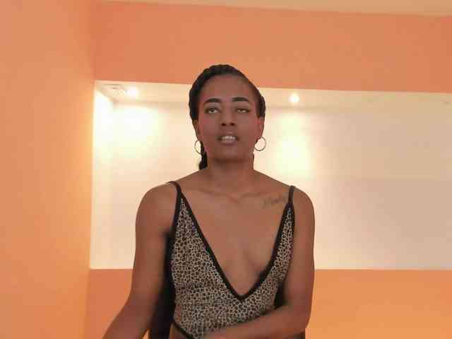 camilathomsson webcam