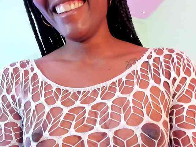 camilathomsson webcam