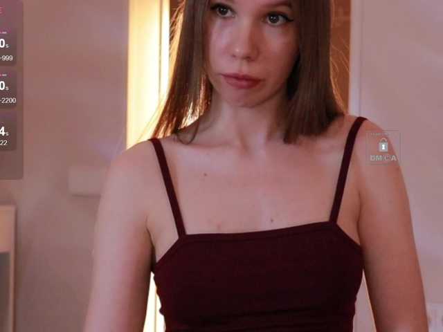 MsAura's BongaCams show and profile