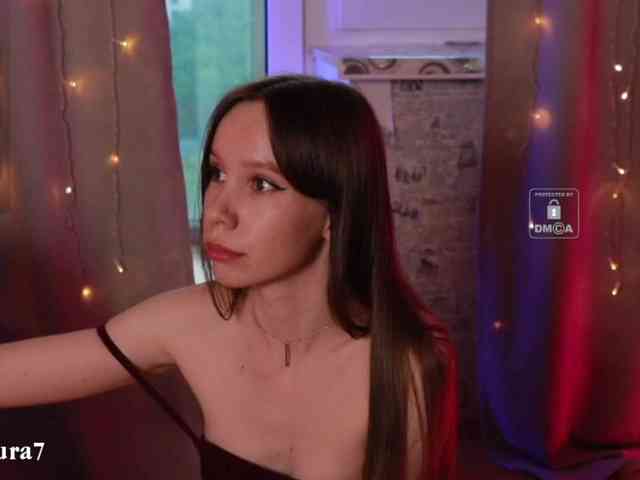 MsAura webcam