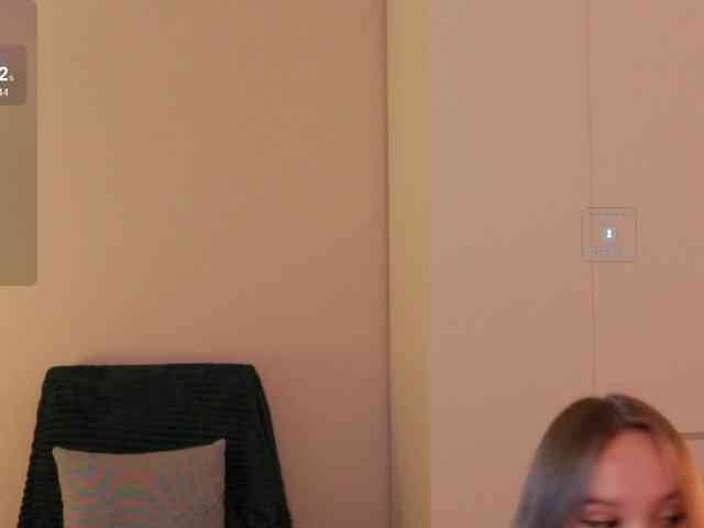 MsAura webcam