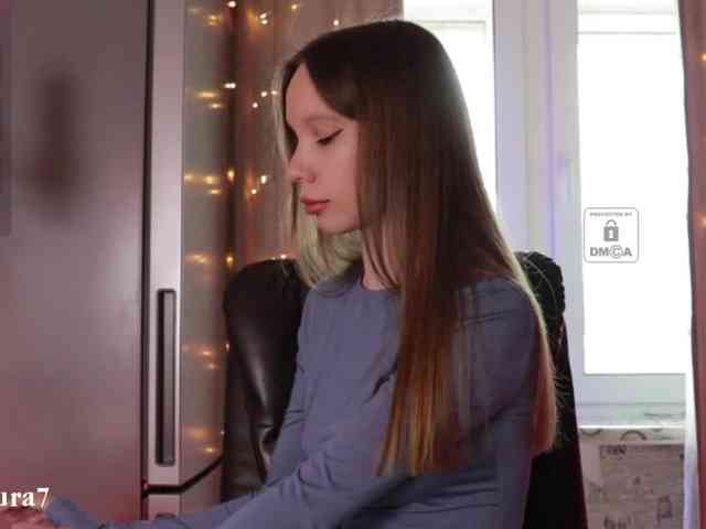 MsAura webcam