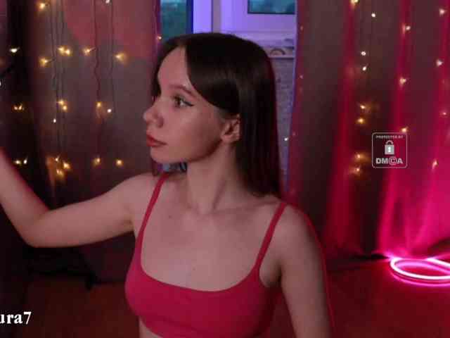 MsAura webcam