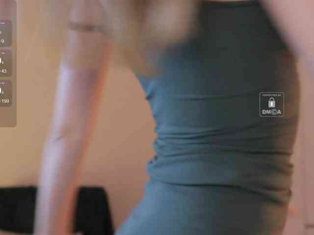 MsAura webcam