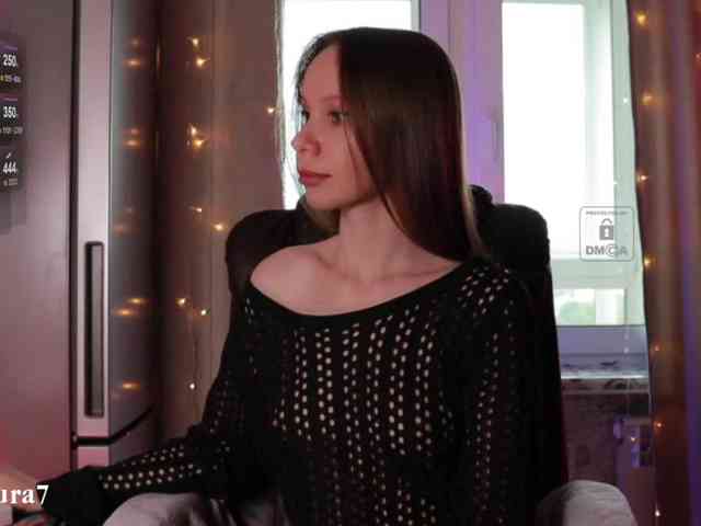 MsAura webcam