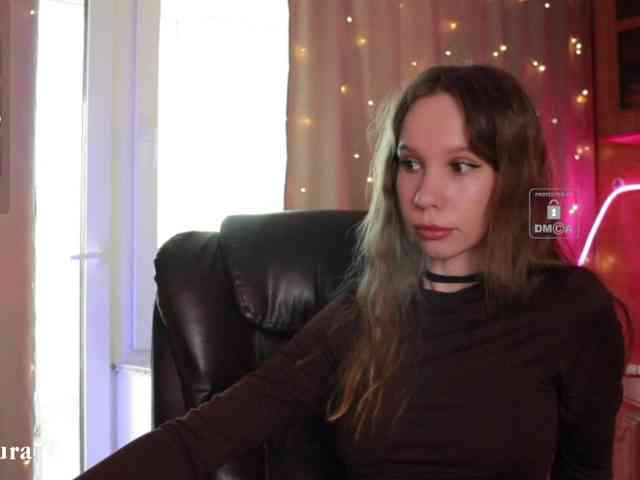 MsAura webcam