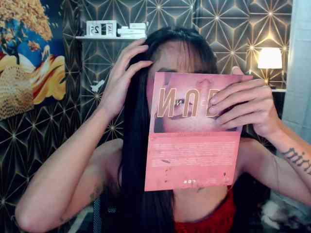 Sexxywildmaren4u... Live Webcam on BongaCams