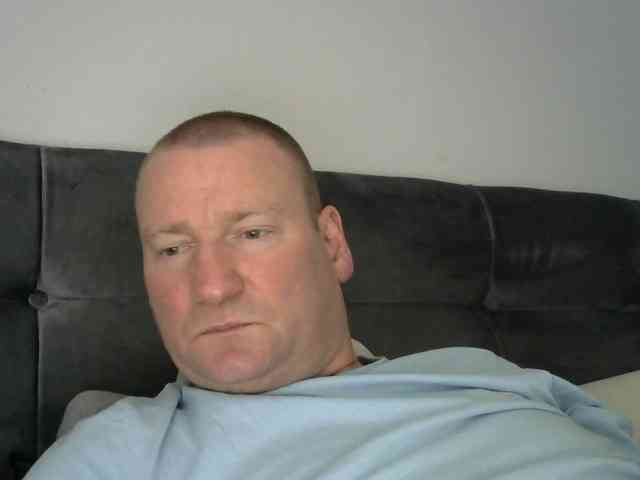 Adam021019851