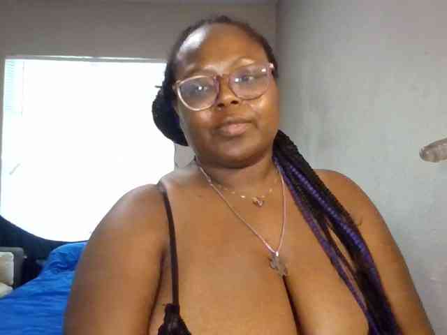 Needmehard webcam