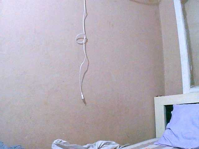 maliah's BongaCams show and profile