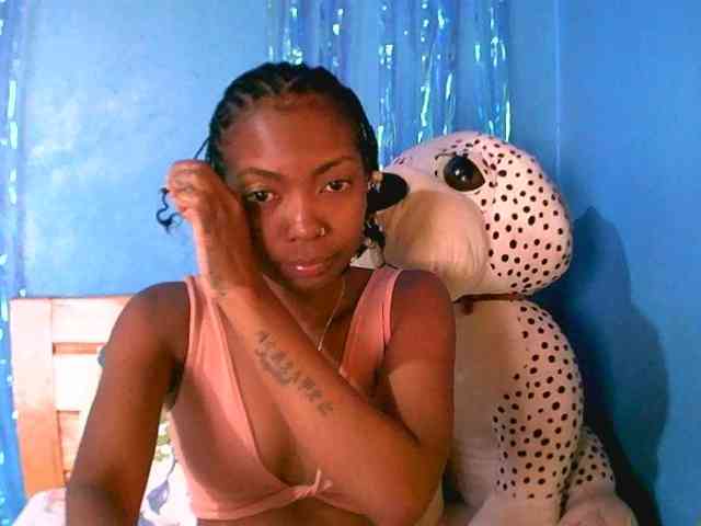 laetitianah webcam