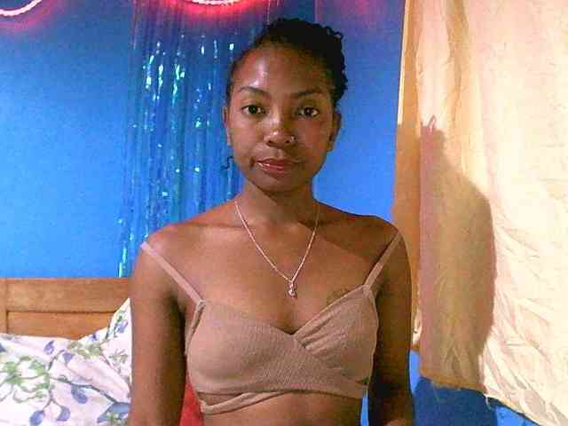 laetitianah webcam