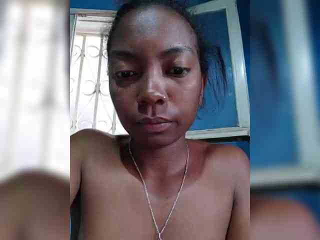laetitianah webcam
