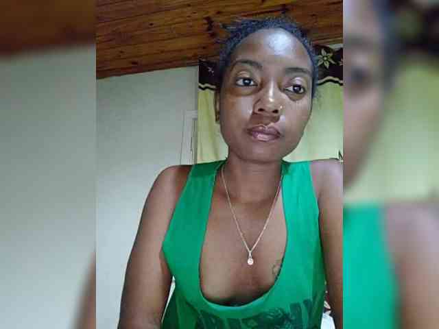 laetitianah webcam