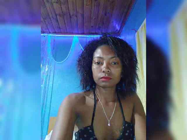 laetitianah webcam