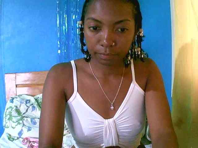 laetitianah webcam