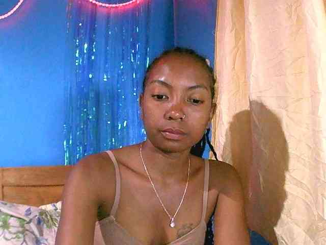 laetitianah webcam
