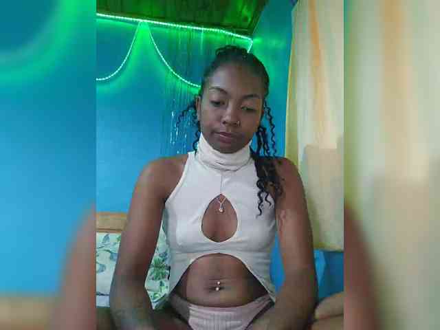 laetitianah webcam
