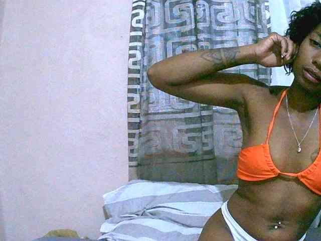 laetitianah webcam