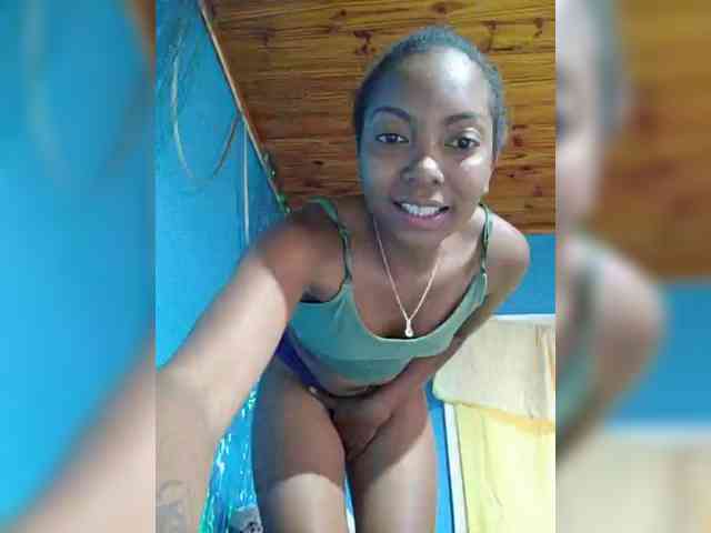 laetitianah webcam