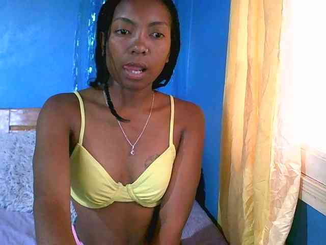 laetitianah webcam