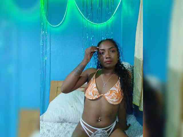 laetitianah webcam