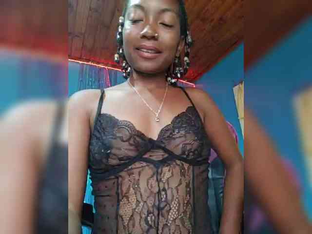 laetitianah webcam