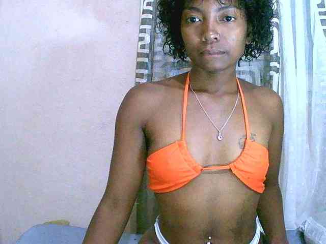 laetitianah webcam
