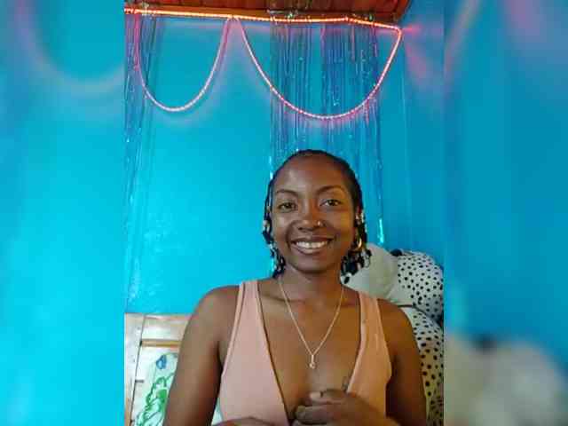 laetitianah webcam