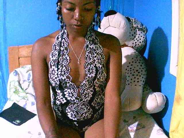 laetitianah webcam