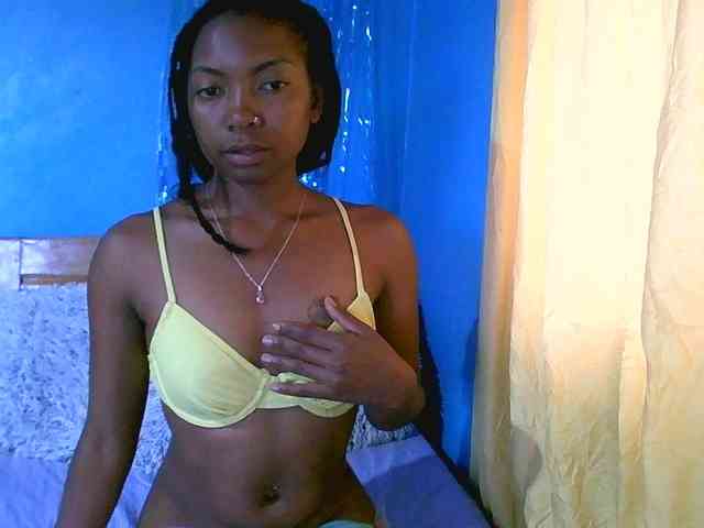 laetitianah webcam