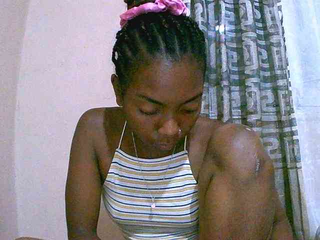 laetitianah webcam
