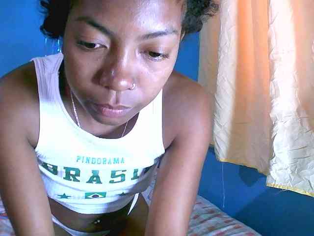 laetitianah webcam