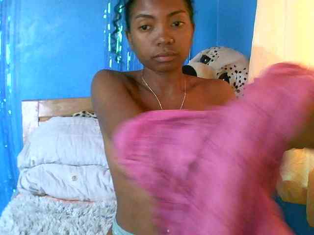 laetitianah webcam