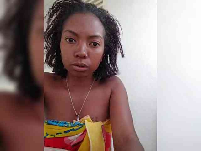 laetitianah webcam