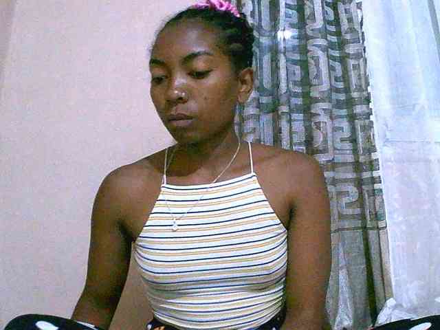 laetitianah webcam