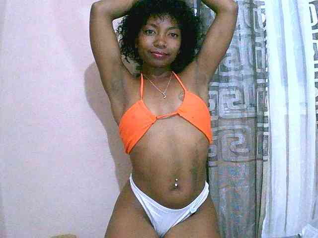 laetitianah webcam